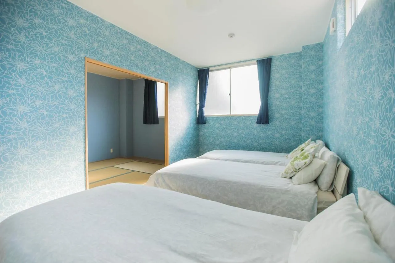 Guest House Sora 大阪市 0*,